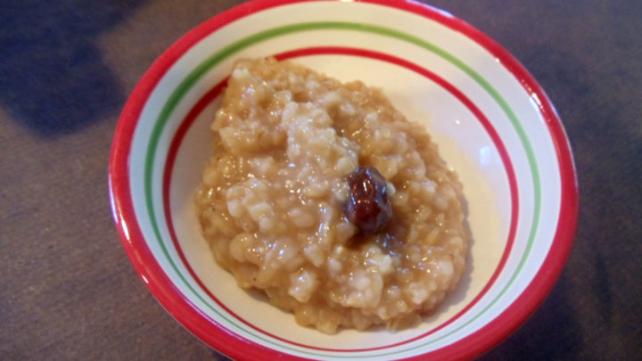 Apple Cider Rice Cooker Oatmeal – For Babies from 6-8 Months